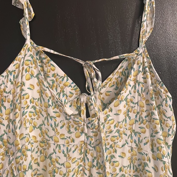 ASTR the Label Summer Lemon dress - Picture 4 of 5